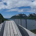 Destination Senja - 아파트