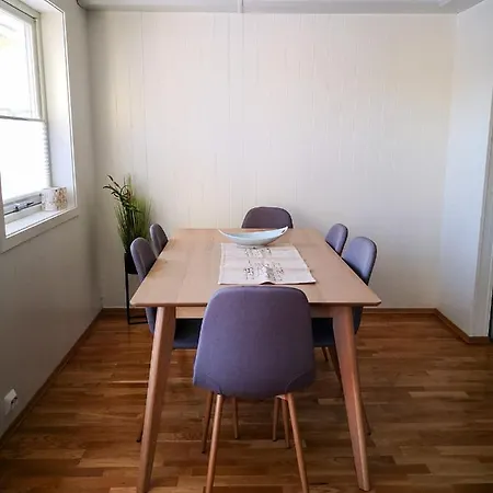 Apartamento Destination Senja - Skaland